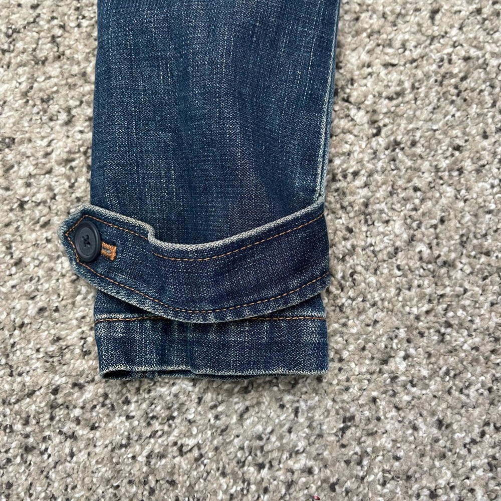 Used Gap jacket. - Picture 2 of 4